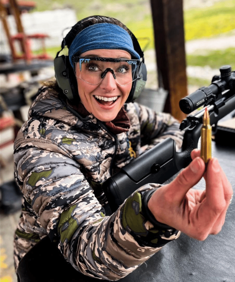 Abby Casey - @acoutdoors