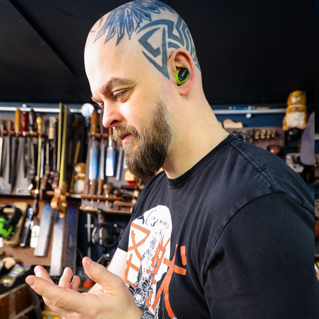 Ben Crowe - Crimson Guitars