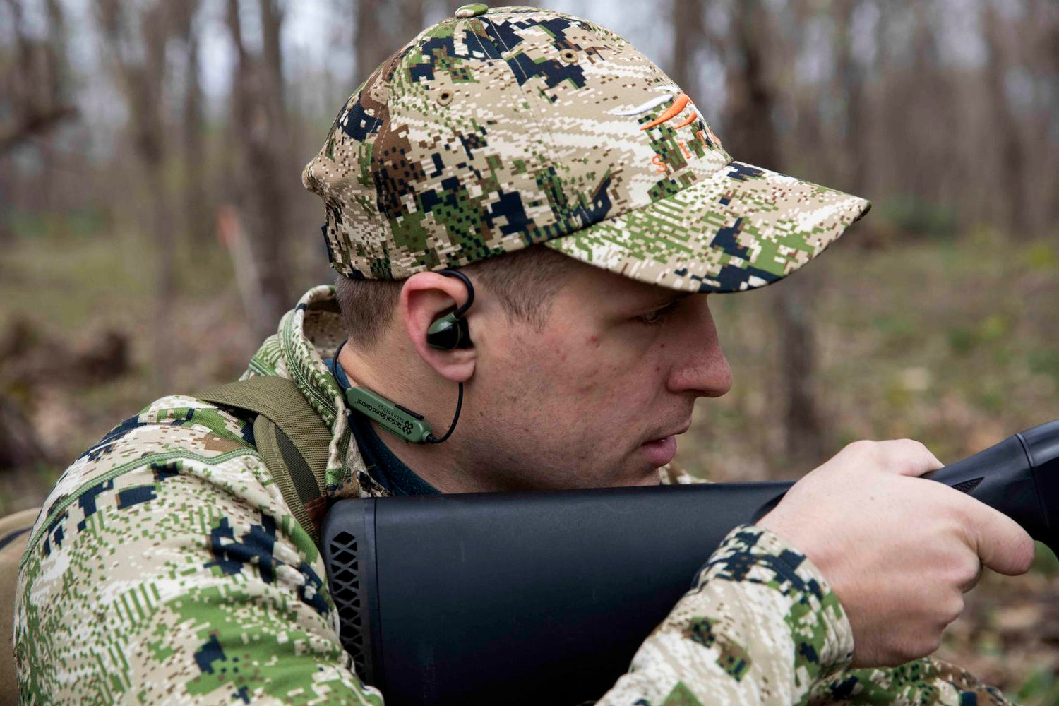 Why Electronic Hearing Protection is Better than Passive Hearing Protection for Hunters