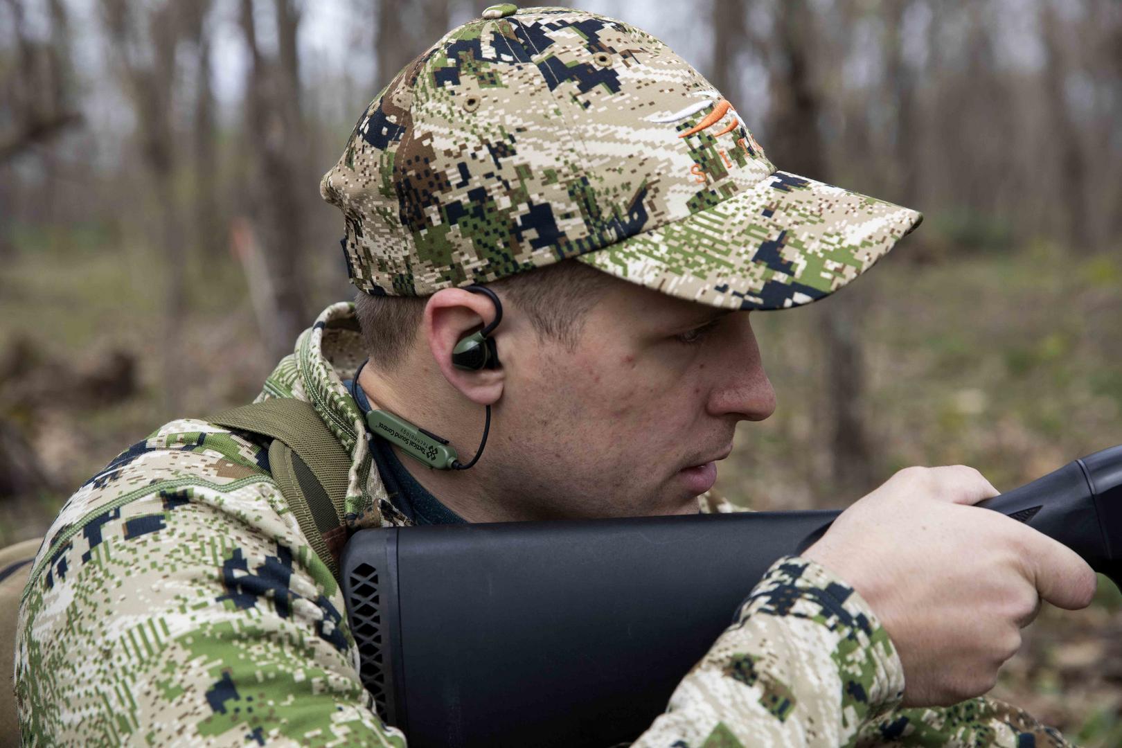 Why Electronic Hearing Protection is Better than Passive Hearing Protection for Hunters